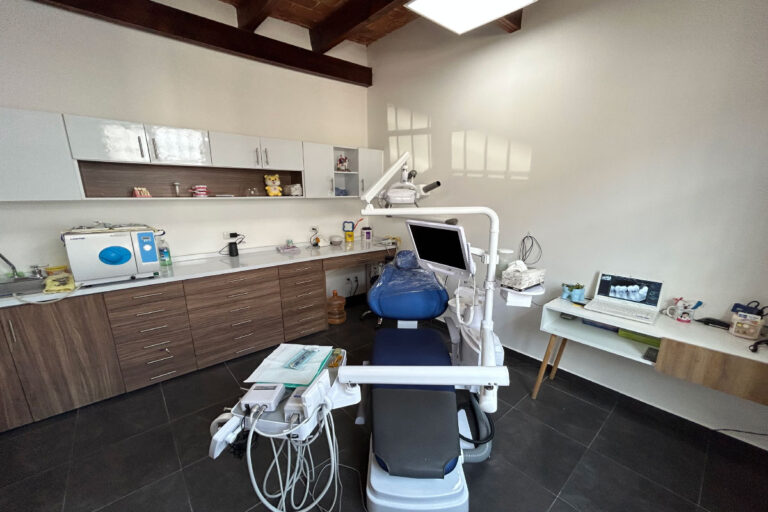 Consultorio Paola Rosette Dentista